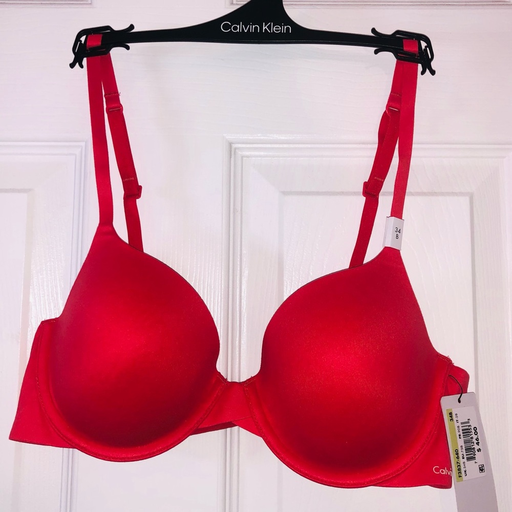 Calvin Klein bra (34B)